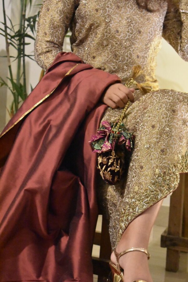 image00007 Zar-Kaleem